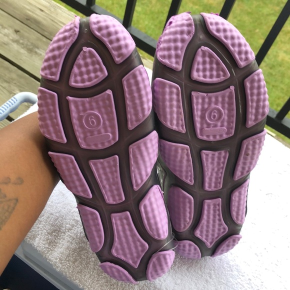 NEW! Cute Water Shoes. - Picture 4 of 6